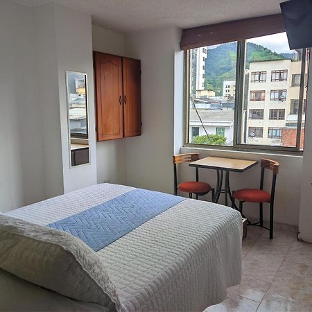 Hotel Armont Каларка Экстерьер фото
