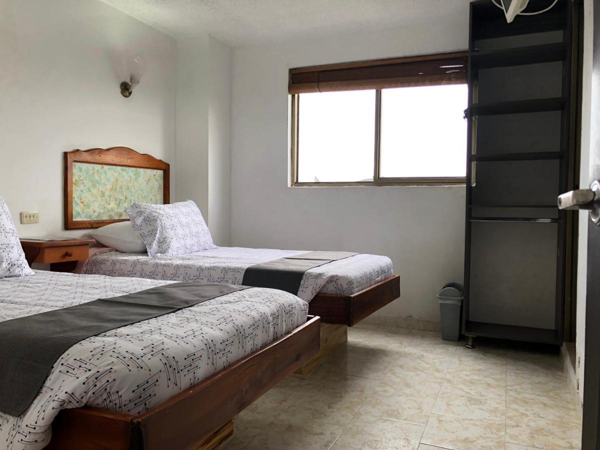 Hotel Armont Каларка Экстерьер фото