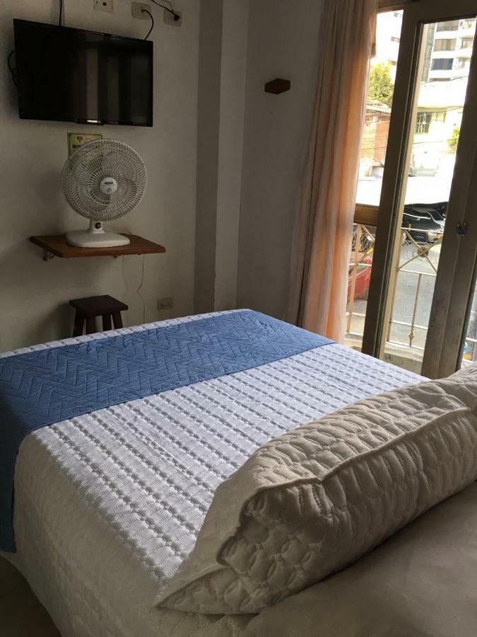 Hotel Armont Каларка Экстерьер фото